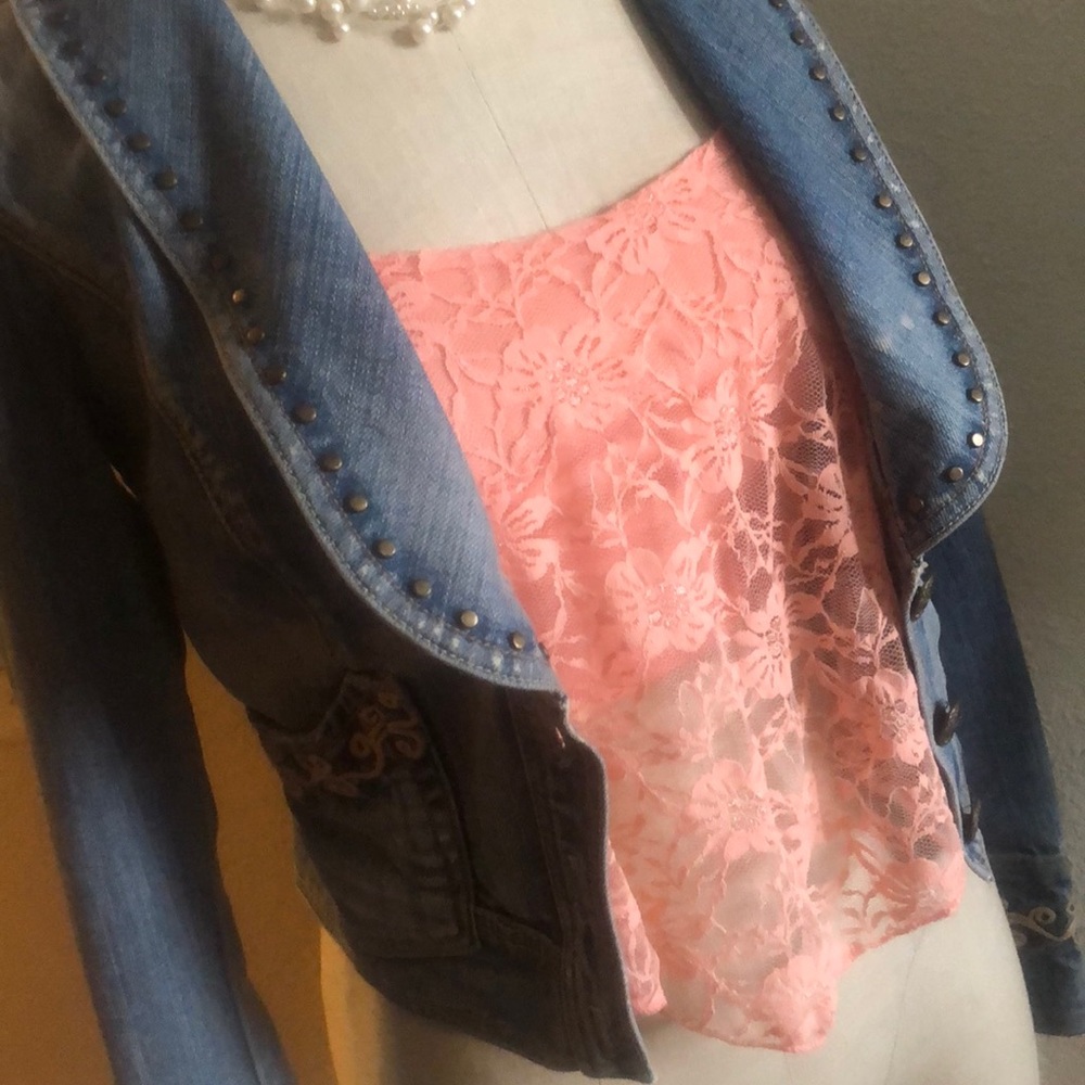 EUC S Peach Lace Crop Top
